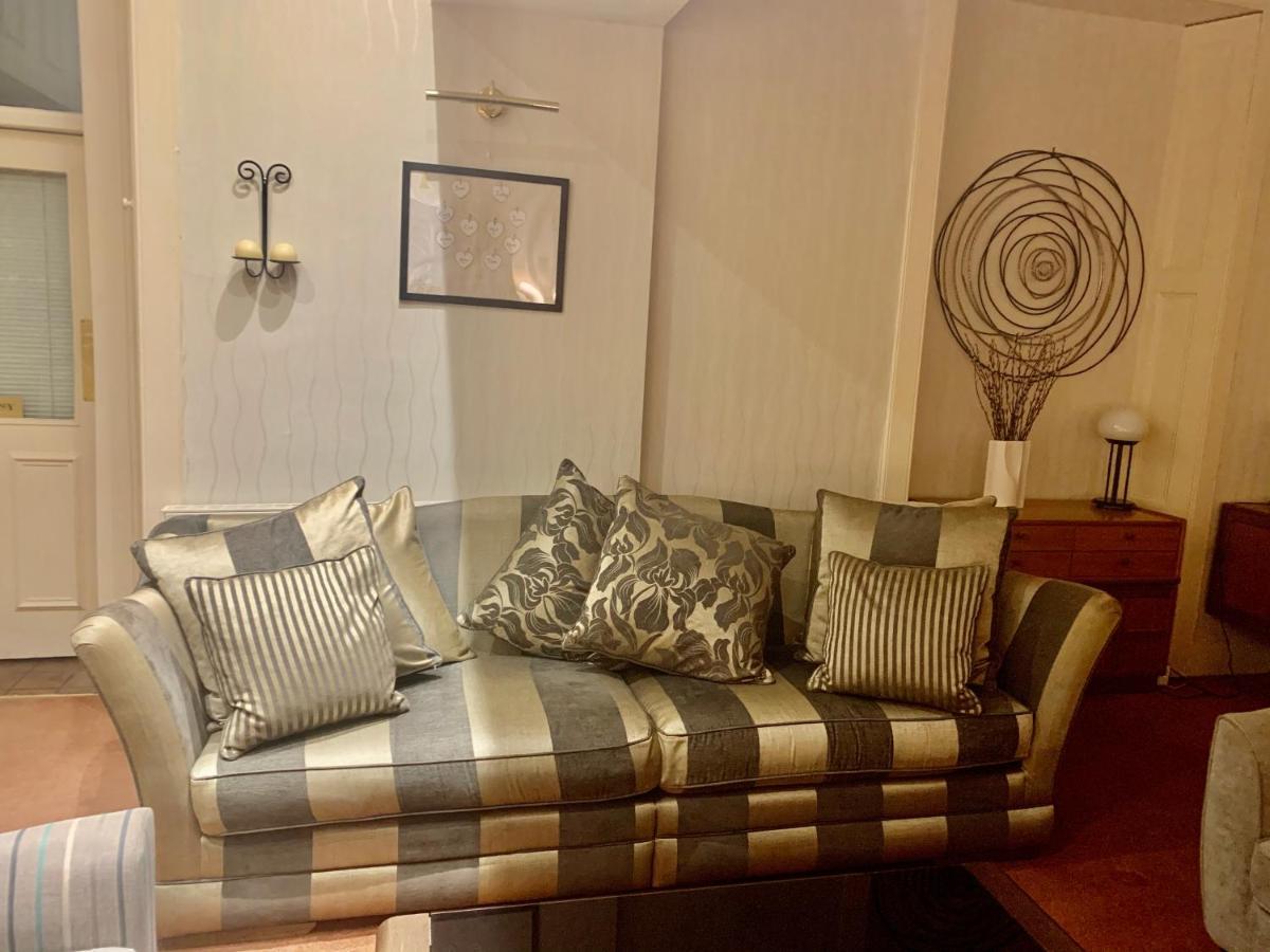 אייר The Arrandale Hotel מראה חיצוני תמונה